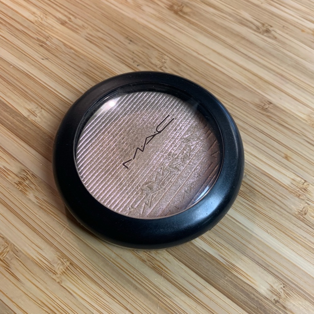 MAC Extra Dimension Skin Finish in “Show Gold”